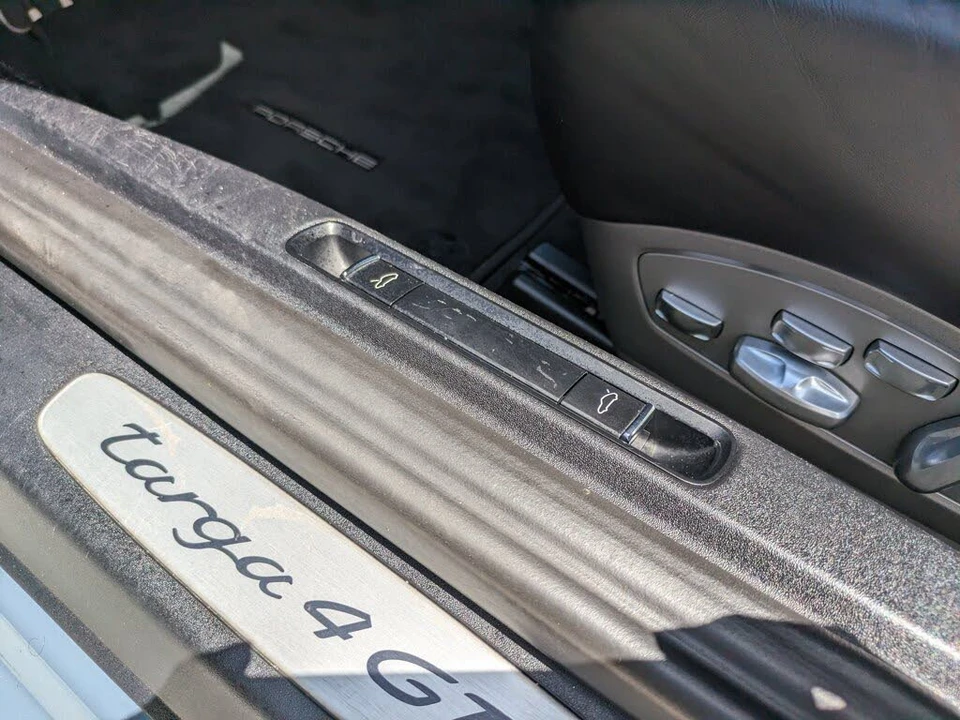 2018 Porsche 991 Targa 4 GTS - Image 19 of 31