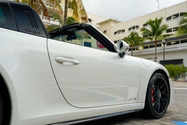 2018 Porsche 991 Targa 4 GTS - Image 29 of 31