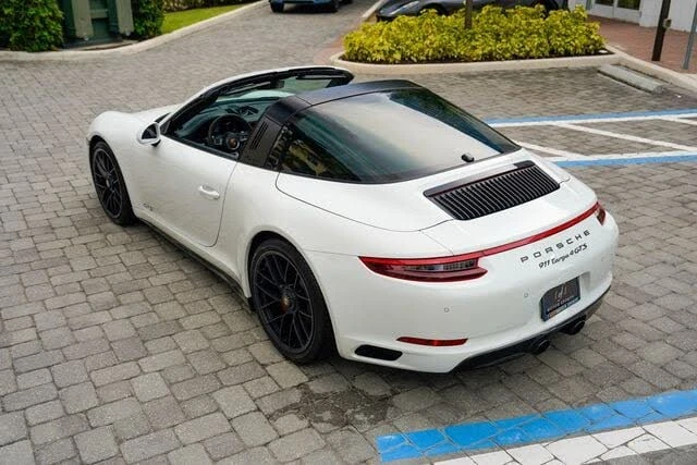 2018 Porsche 991 Targa 4 GTS - Image 21 of 31