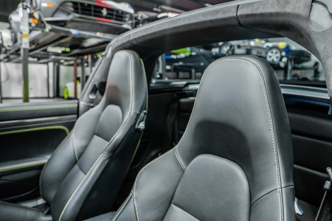 2018 Porsche 991 Targa 4 GTS - Image 16 of 21