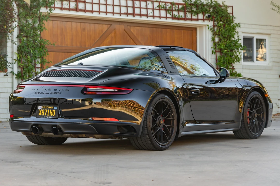 2018 Porsche 991 Targa 4 GTS - Image 10 of 31