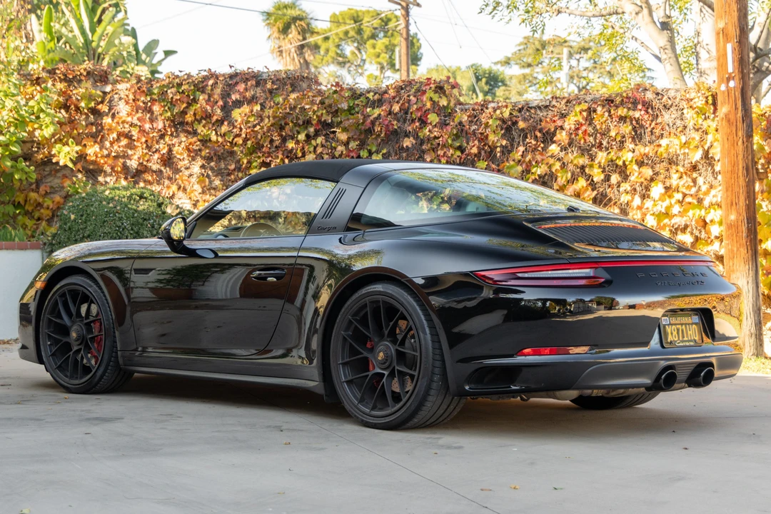 2018 Porsche 991 Targa 4 GTS - Image 8 of 31