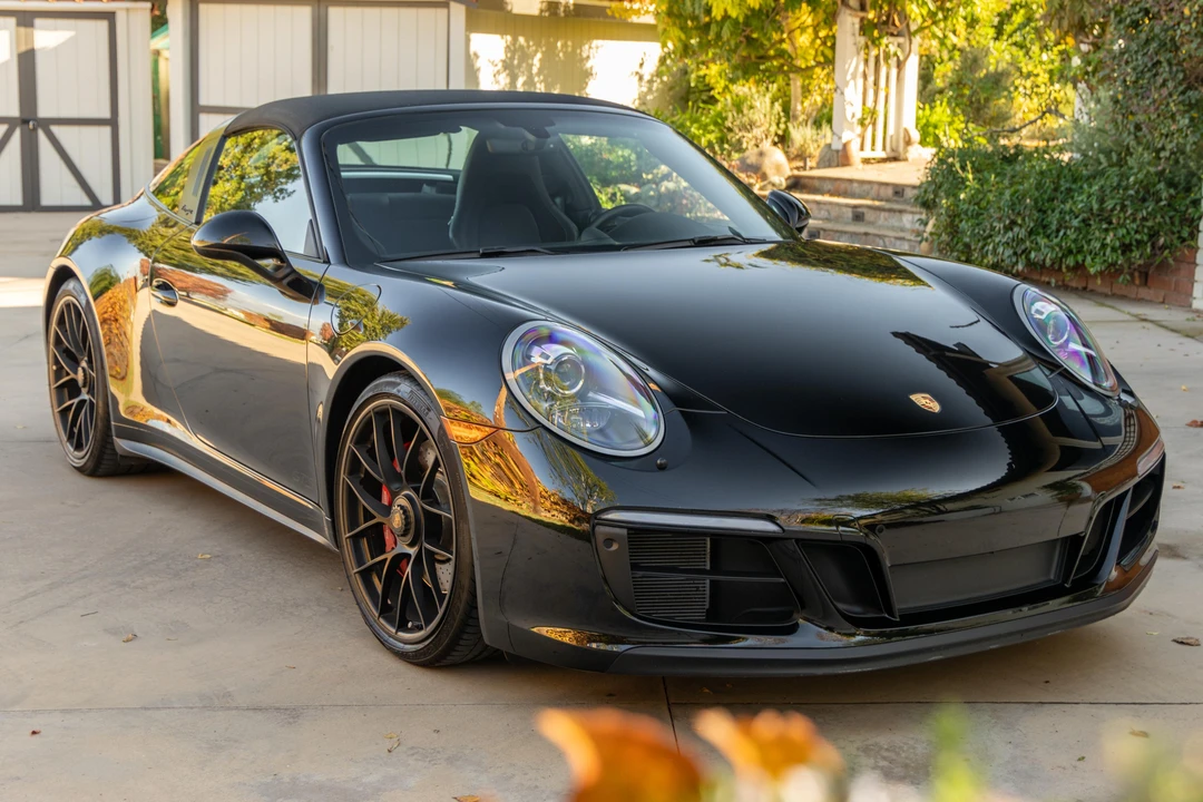 2018 Porsche 991 Targa 4 GTS - Image 12 of 31