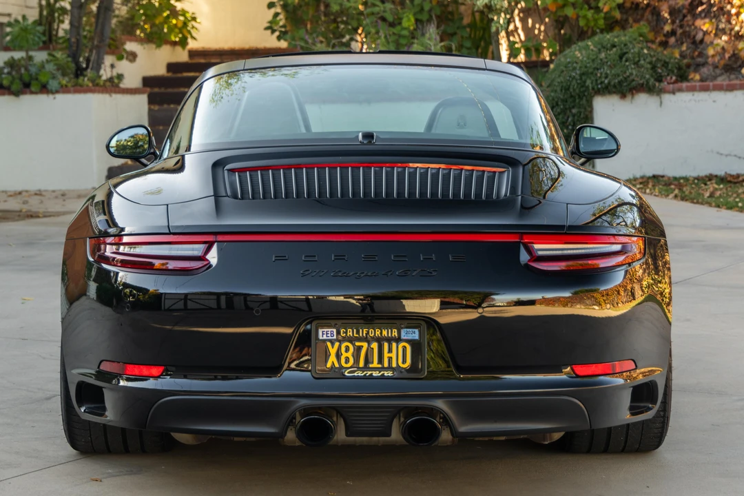 2018 Porsche 991 Targa 4 GTS - Image 9 of 31
