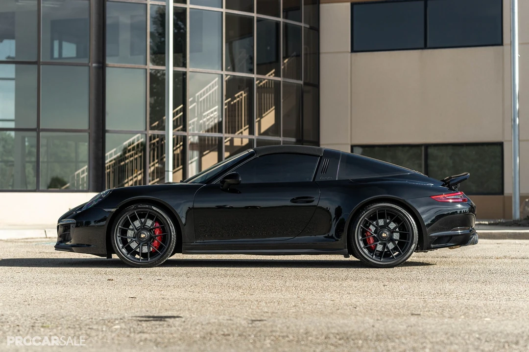 2018 Porsche 991 Targa 4 GTS - Image 7 of 31
