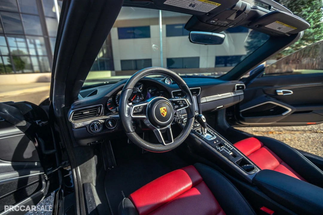 2018 Porsche 991 Targa 4 GTS - Image 14 of 31