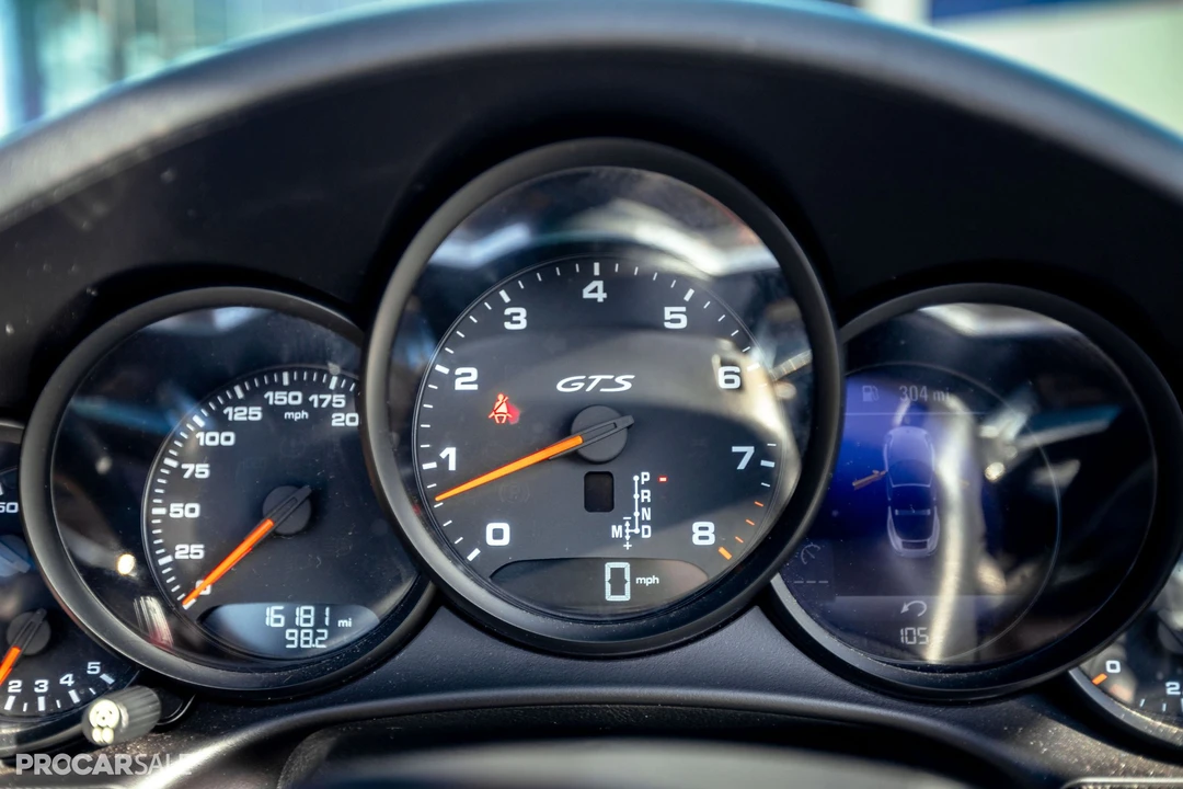 2018 Porsche 991 Targa 4 GTS - Image 16 of 31