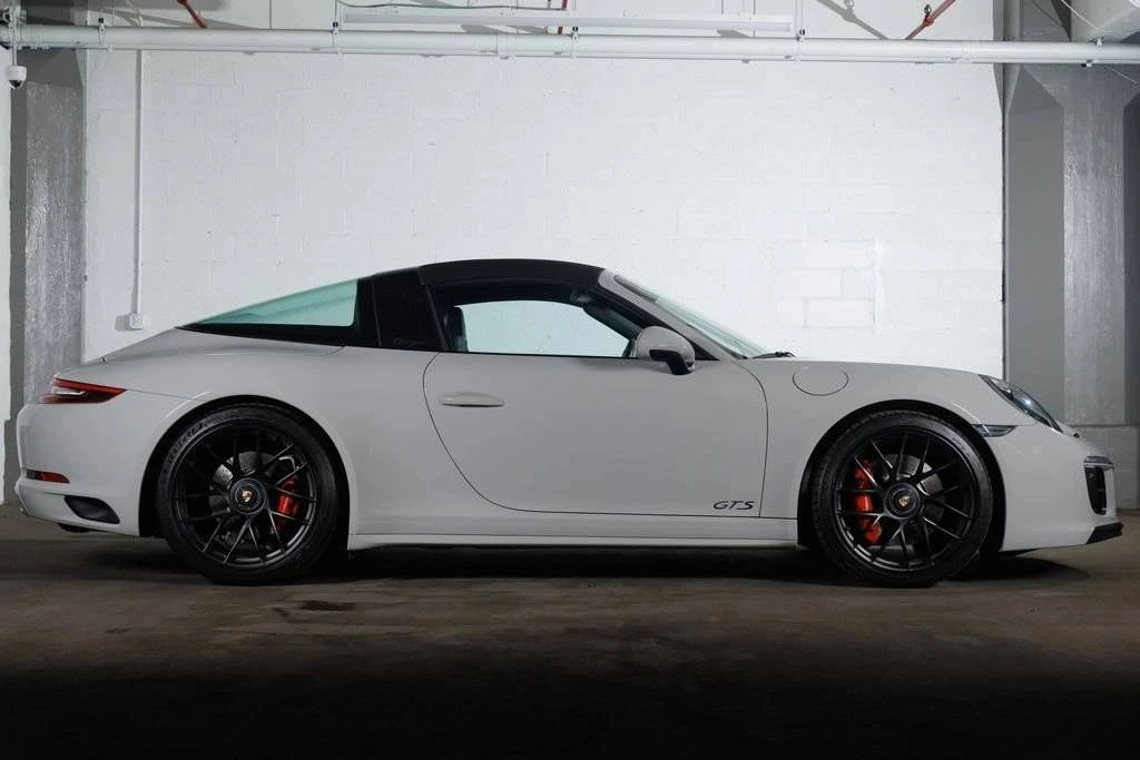 2018 Porsche 991 Targa 4 GTS - Image 5 of 5