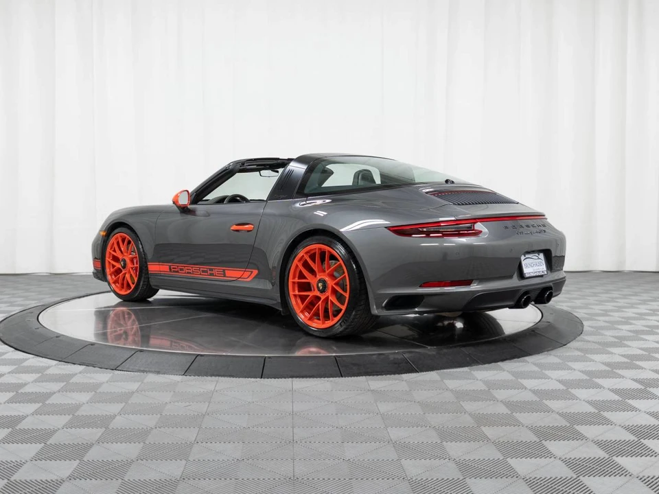 2018 Porsche 991 Targa 4 GTS - Image 3 of 5