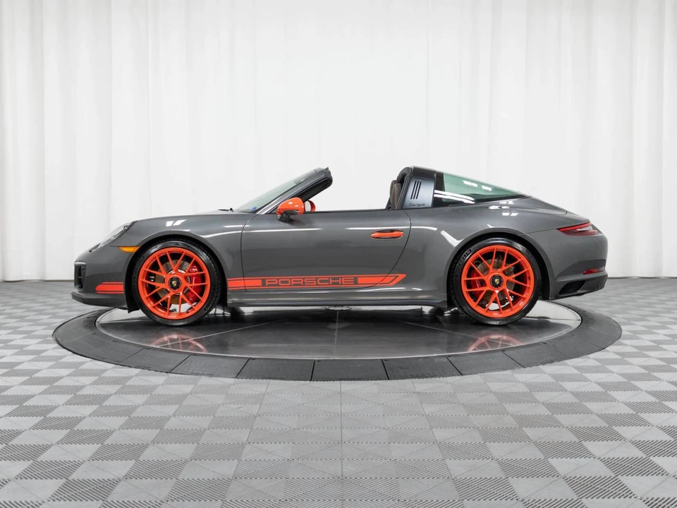 2018 Porsche 991 Targa 4 GTS - Image 2 of 5