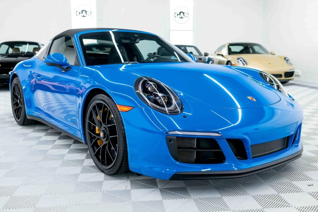 2018 Porsche 991 Targa 4 GTS - Image 13 of 31
