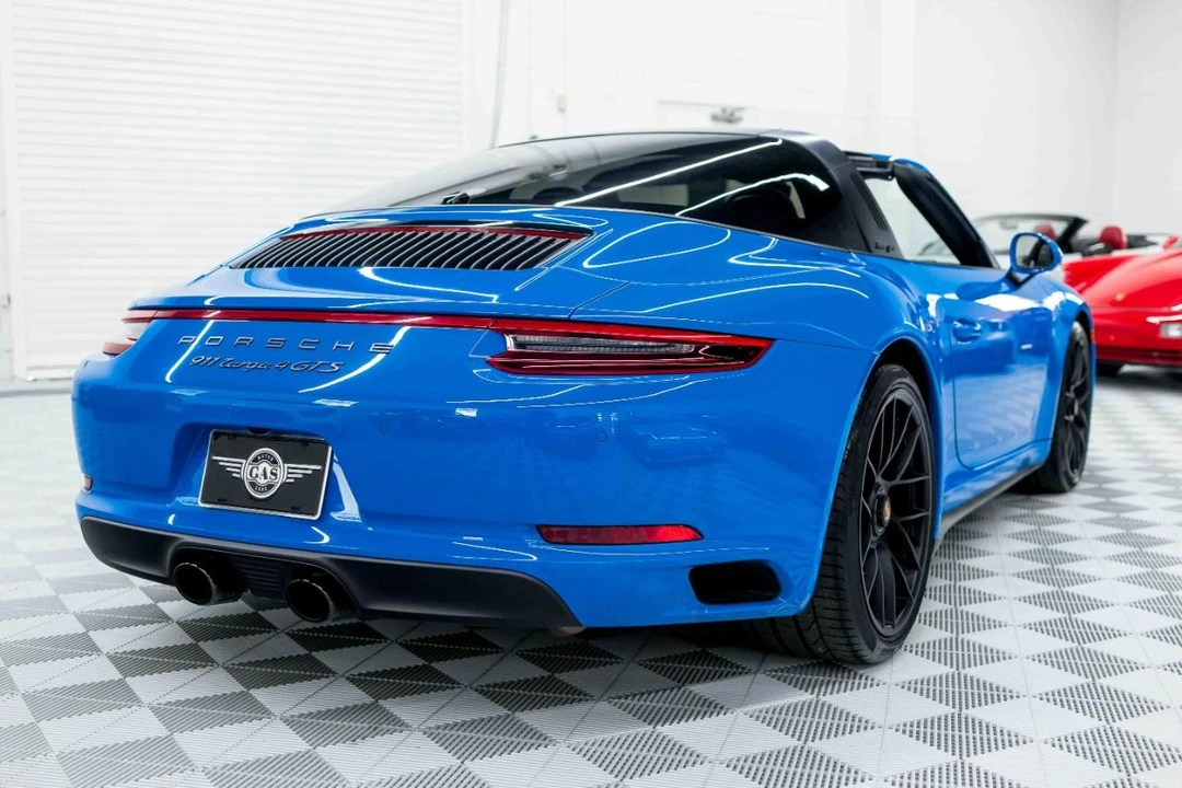 2018 Porsche 991 Targa 4 GTS - Image 8 of 31