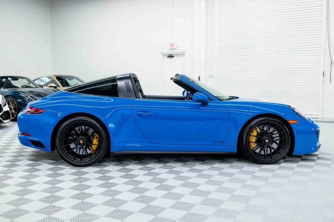 2018 Porsche 991 Targa 4 GTS - Image 7 of 31