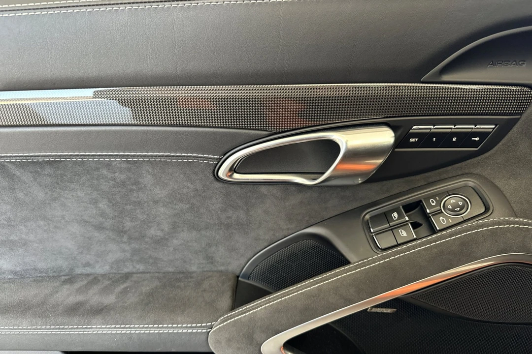 2018 Porsche 991 Targa 4 GTS - Image 13 of 21