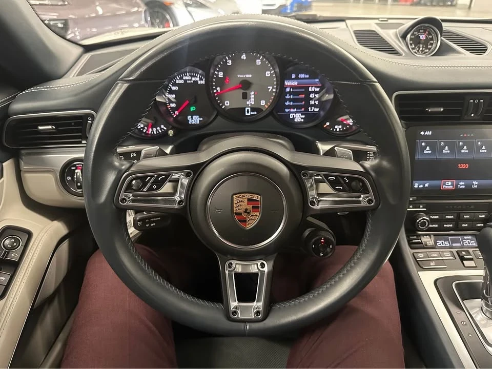 2018 Porsche 991 Targa 4 & 4S - Image 9 of 11