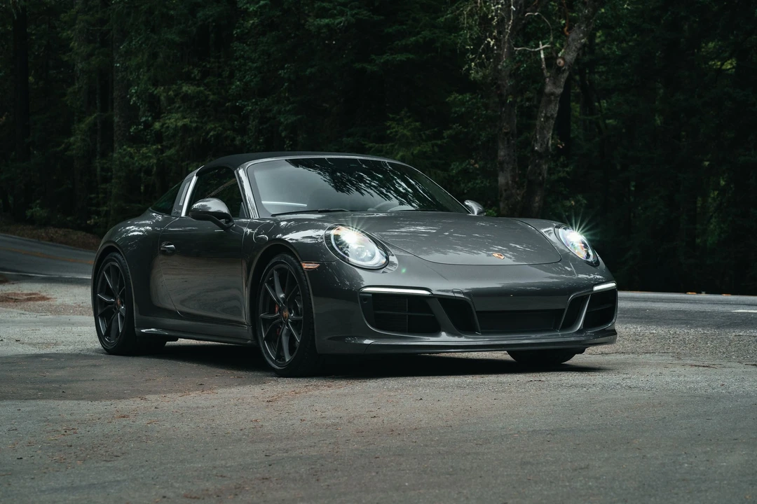 2018 Porsche 991 Targa 4 & 4S - Image 4 of 8