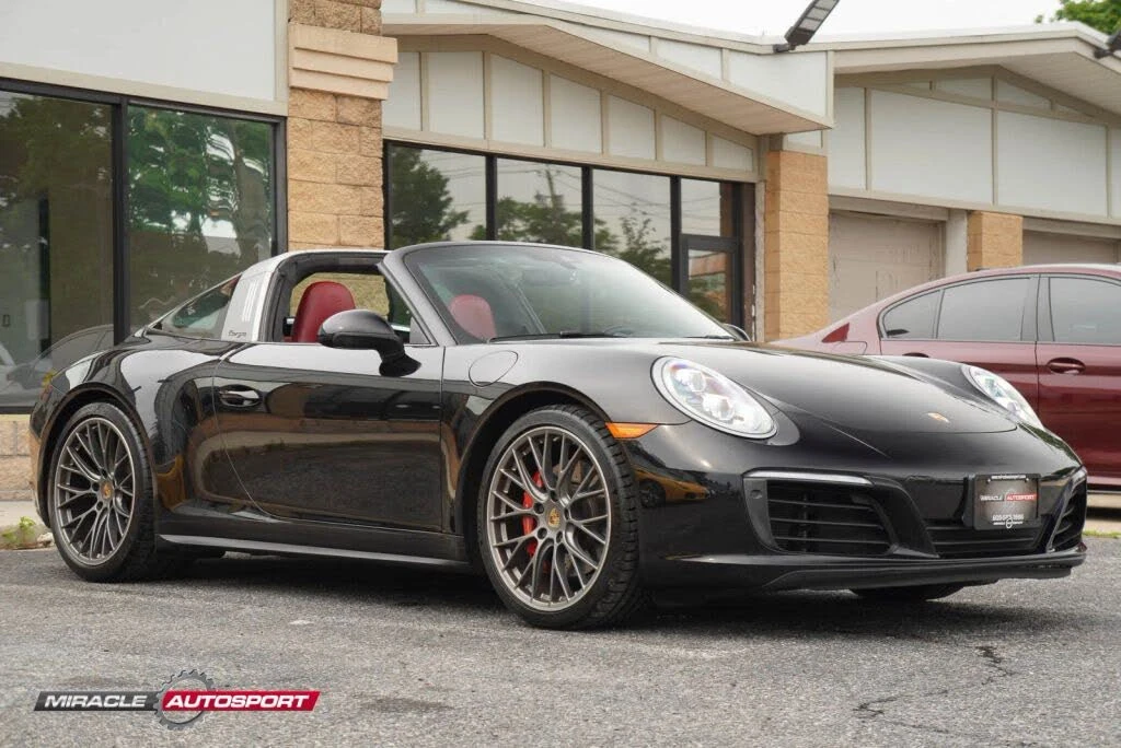 2018 Porsche 991 Targa 4 & 4S - Image 9 of 31