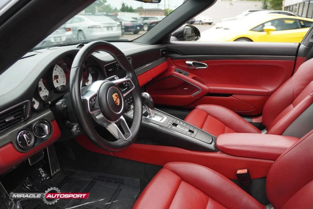 2018 Porsche 991 Targa 4 & 4S - Image 22 of 31