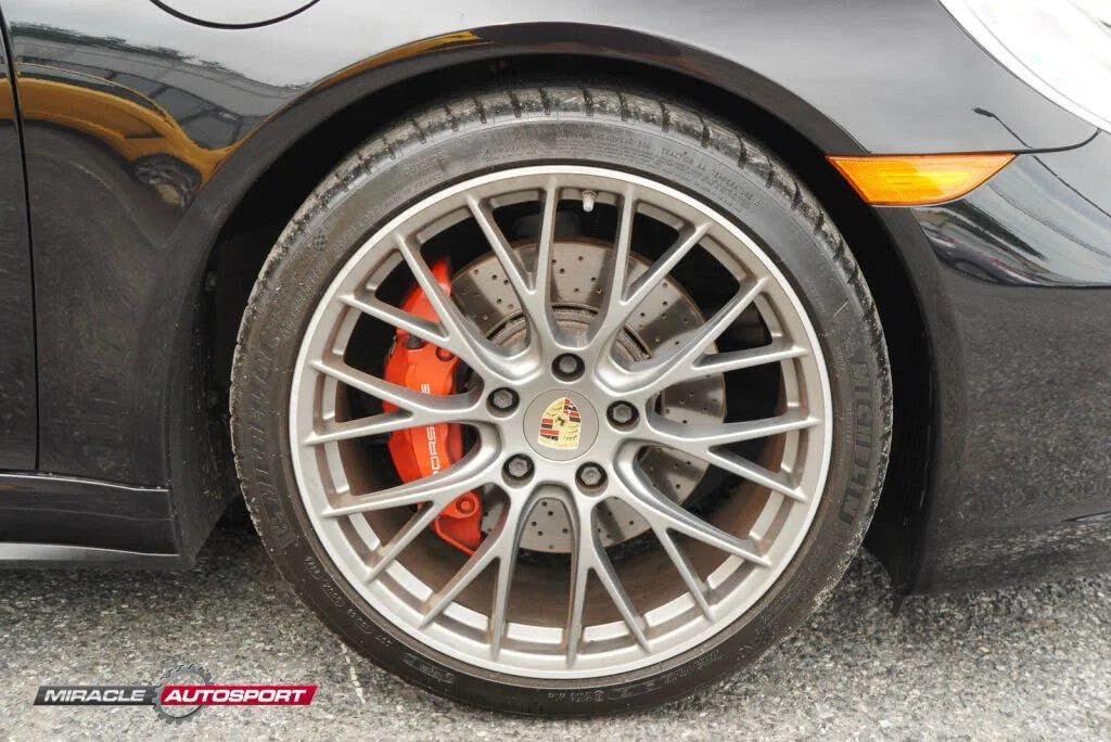 2018 Porsche 991 Targa 4 & 4S - Image 10 of 31