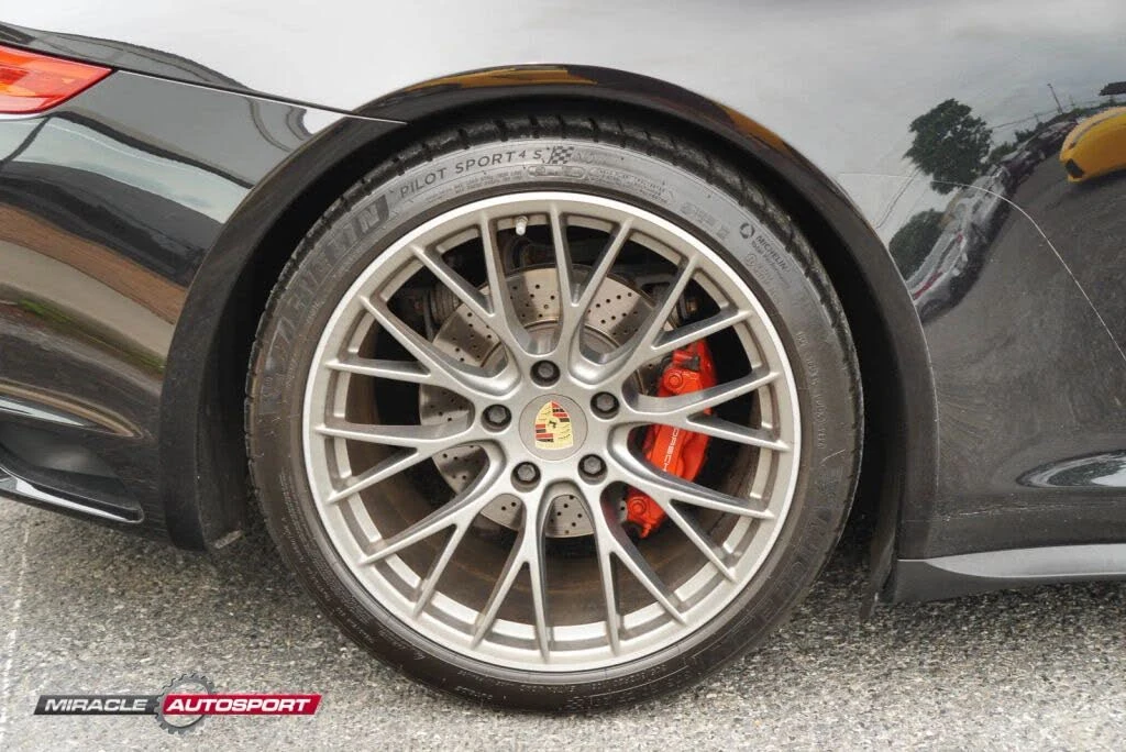 2018 Porsche 991 Targa 4 & 4S - Image 11 of 31