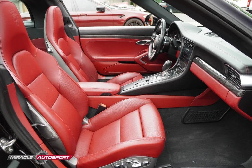 2018 Porsche 991 Targa 4 & 4S - Image 26 of 31