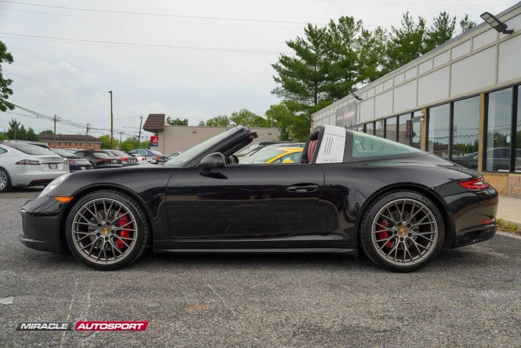2018 Porsche 991 Targa 4 & 4S - Image 4 of 31
