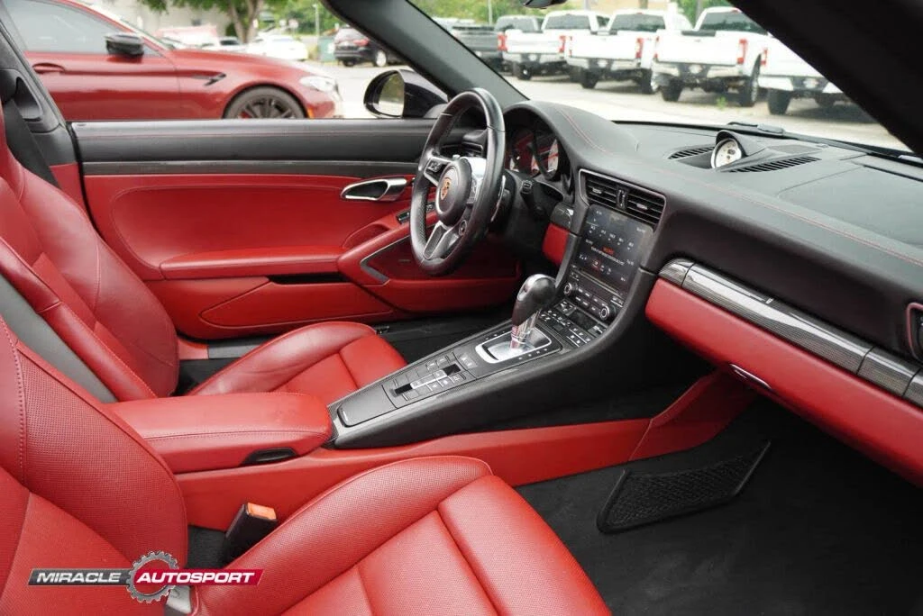 2018 Porsche 991 Targa 4 & 4S - Image 30 of 31
