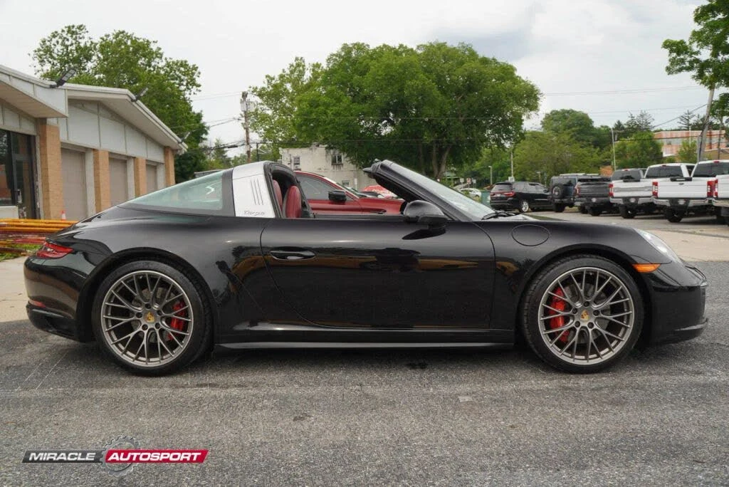 2018 Porsche 991 Targa 4 & 4S - Image 8 of 31
