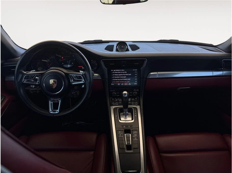 2018 Porsche 991 Targa 4 & 4S - Image 10 of 31