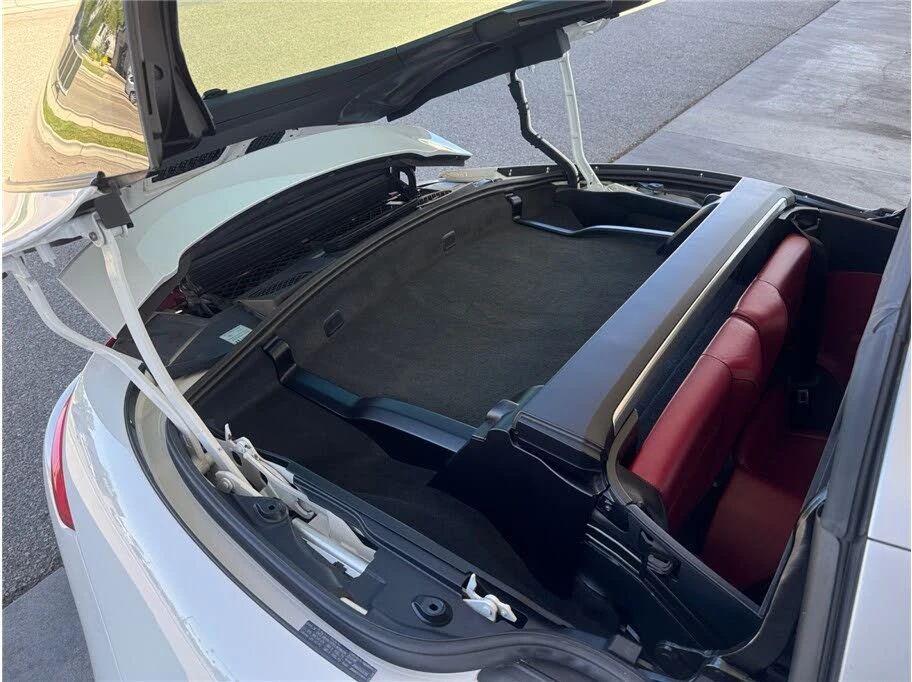 2018 Porsche 991 Targa 4 & 4S - Image 19 of 31