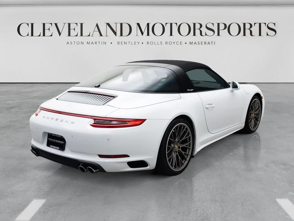 2018 Porsche 991 Targa 4 & 4S - Image 10 of 31