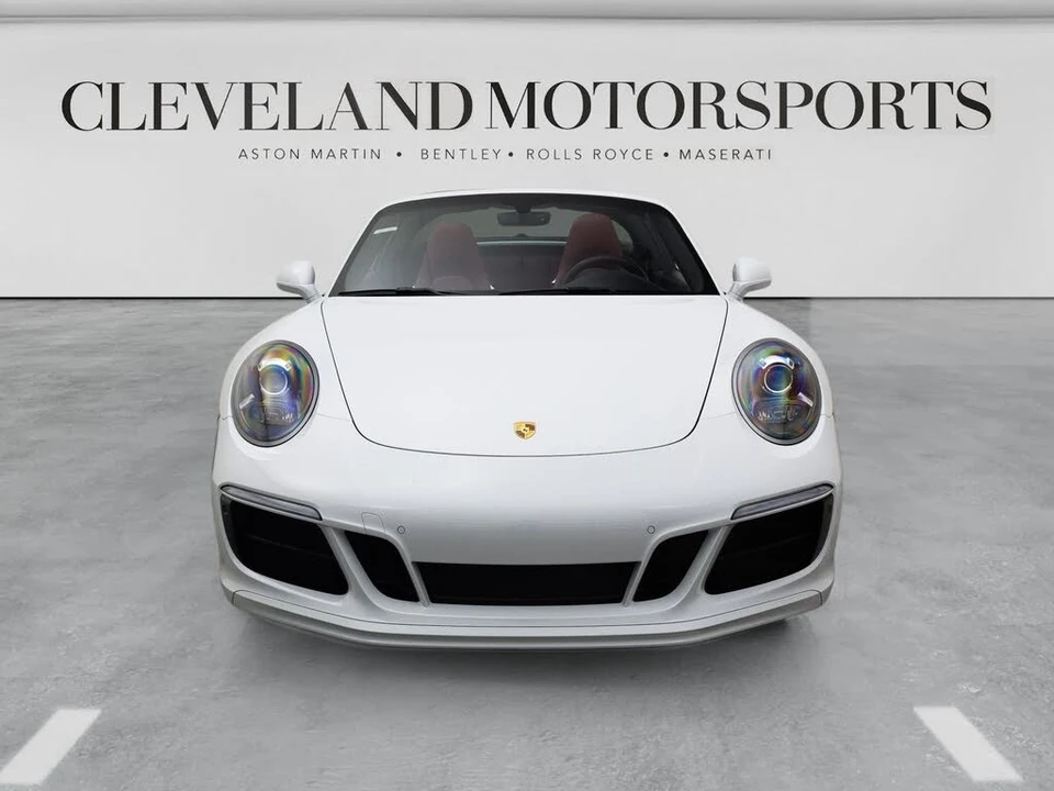 2018 Porsche 991 Targa 4 & 4S - Image 12 of 31