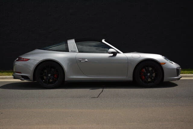 2018 Porsche 991 Targa 4 & 4S - Image 8 of 31