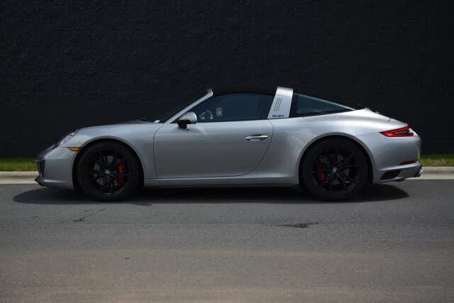 2018 Porsche 991 Targa 4 & 4S - Image 2 of 31