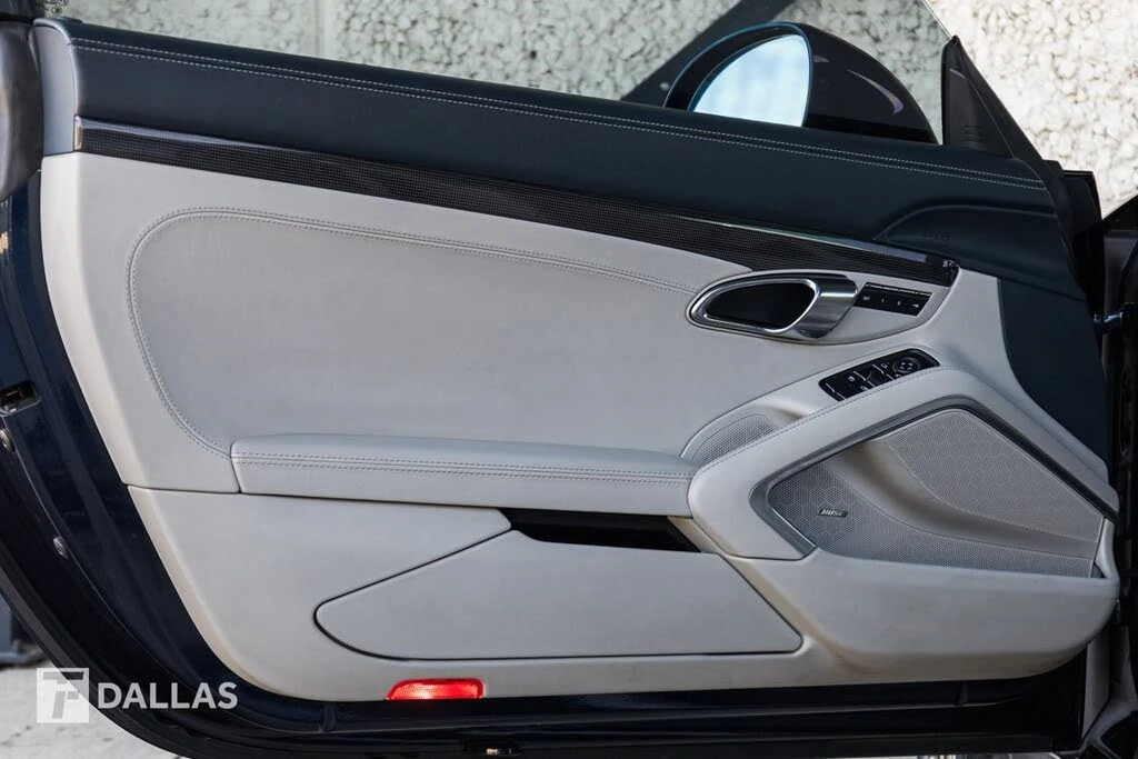 2018 Porsche 991 Targa 4 & 4S - Image 22 of 31