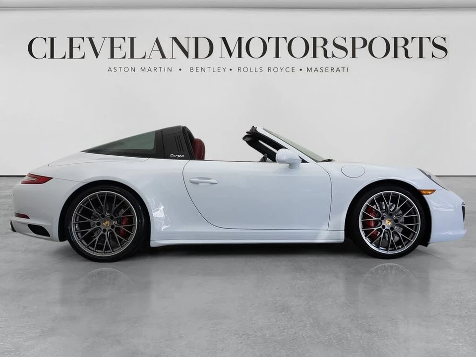 2018 Porsche 991 Targa 4 & 4S - Image 14 of 31
