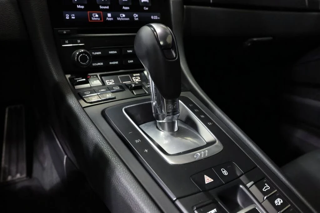 2018 Porsche 991 Targa 4 & 4S - Image 27 of 31