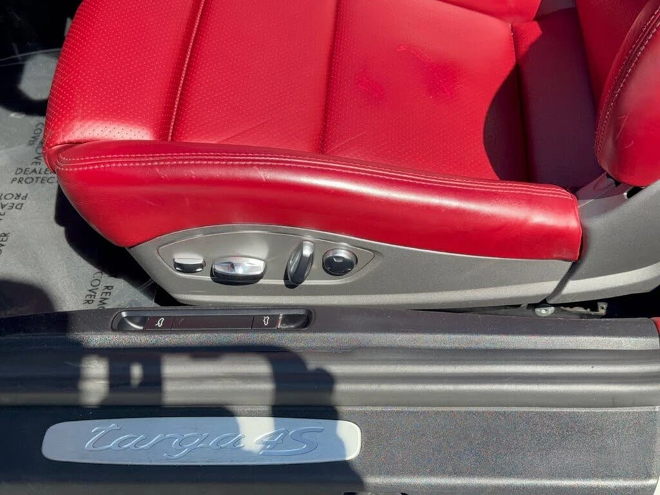 2018 Porsche 991 Targa 4 & 4S - Image 16 of 31