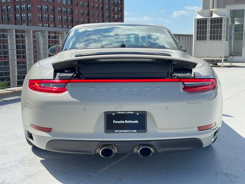 2018 Porsche 991 Targa 4 & 4S - Image 11 of 31