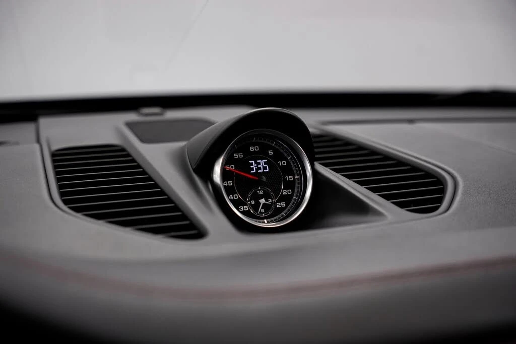 2018 Porsche 991 Targa 4 & 4S - Image 12 of 31
