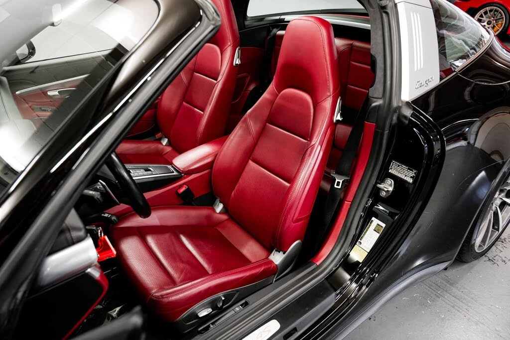 2018 Porsche 991 Targa 4 & 4S - Image 19 of 31