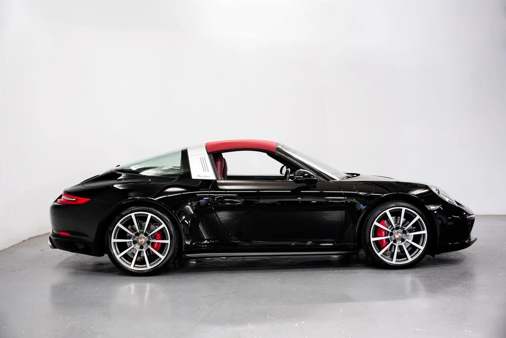 2018 Porsche 991 Targa 4 & 4S - Image 2 of 31