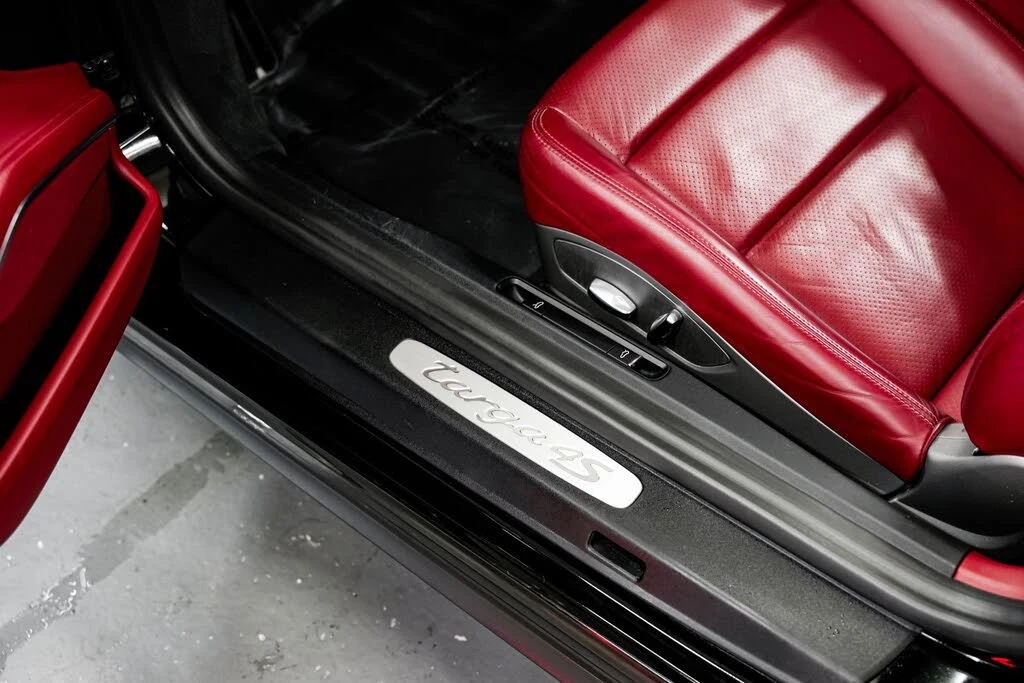 2018 Porsche 991 Targa 4 & 4S - Image 23 of 31