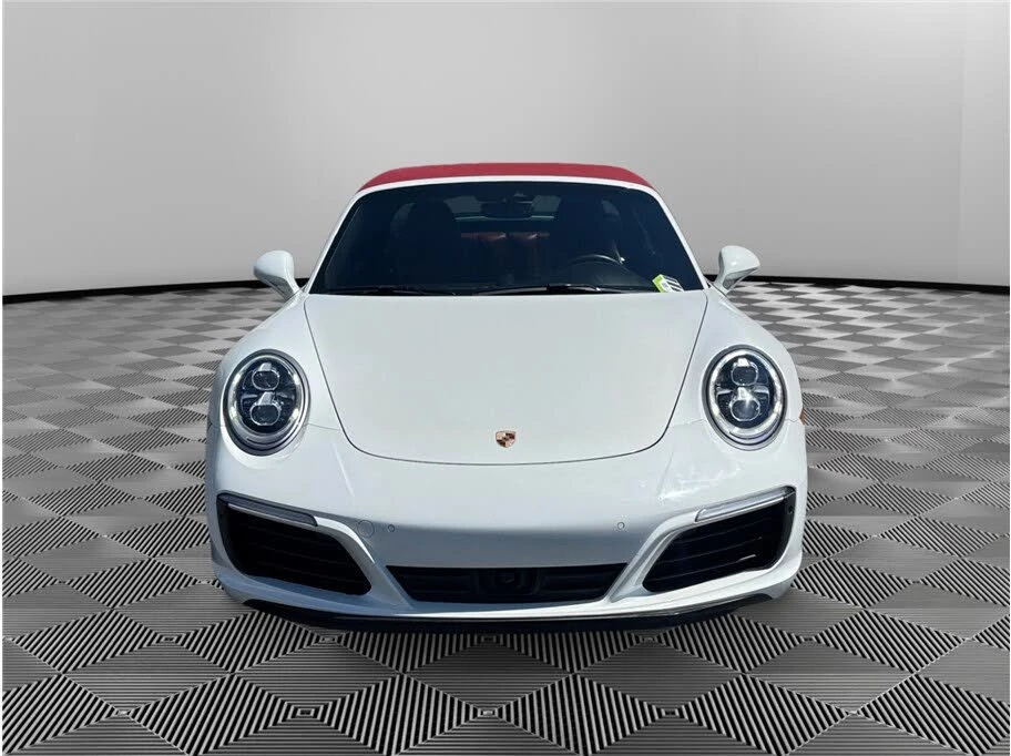 2018 Porsche 991 Targa 4 & 4S - Image 8 of 31