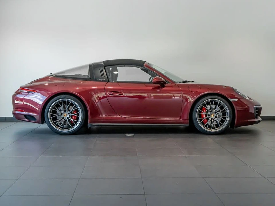 2018 Porsche 991 Targa 4 & 4S - Image 8 of 31