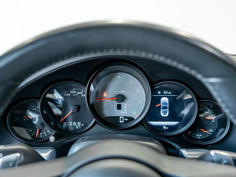 2018 Porsche 991 Targa 4 & 4S - Image 18 of 31