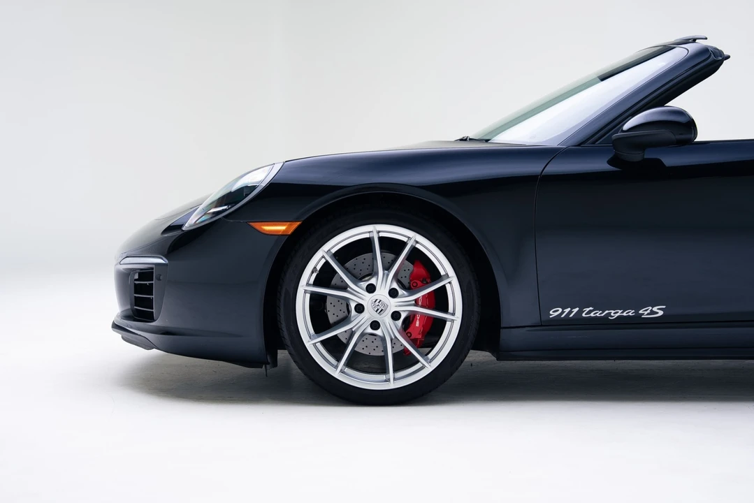 2018 Porsche 991 Targa 4 & 4S - Image 15 of 21
