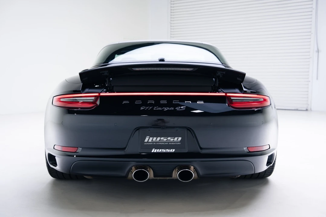 2018 Porsche 991 Targa 4 & 4S - Image 28 of 31