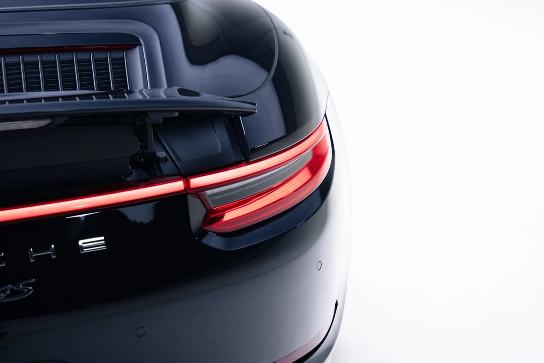 2018 Porsche 991 Targa 4 & 4S - Image 26 of 31