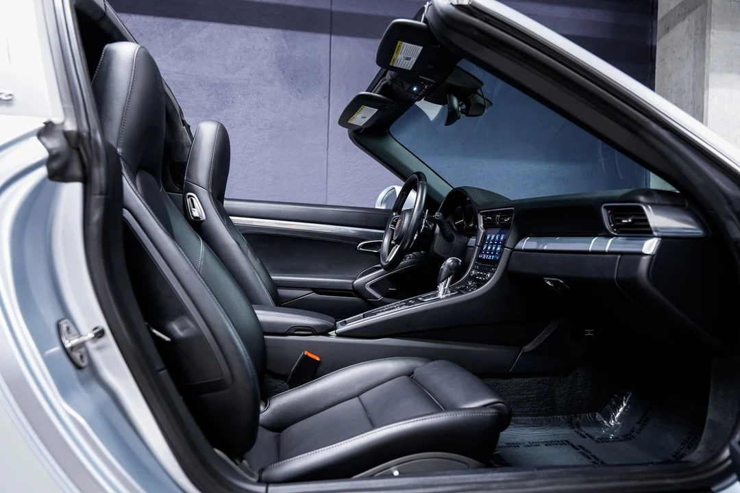 2018 Porsche 991 Targa 4 & 4S - Image 30 of 31